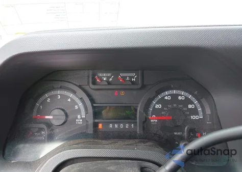 2010 Ford E-250 Commercial/Recreational z USA, uszkodzony, nr VIN 1FTNE2EL1ADA77640